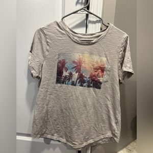 Old Navy Tropical Graphic Tee Shirt Women’s Large